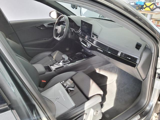 Audi A4 2023