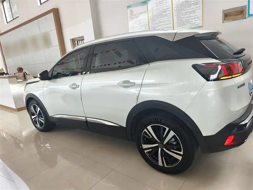 Peugeot 4008 2023