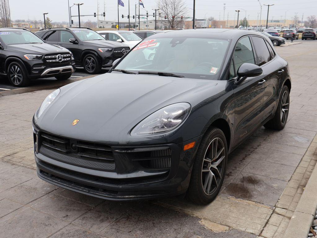 Porsche Macan 2022