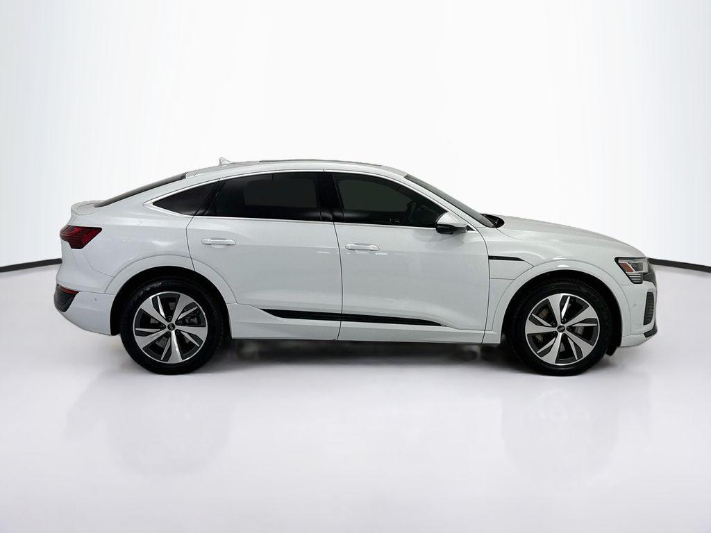 Audi Q8 2024