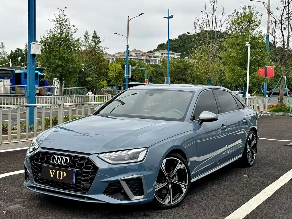Audi A4 2022