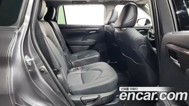 Toyota Highlander 2023