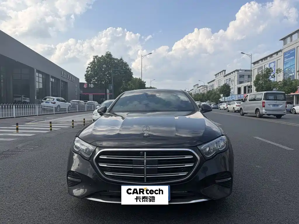 Mercedes-Benz E-Класс 2024