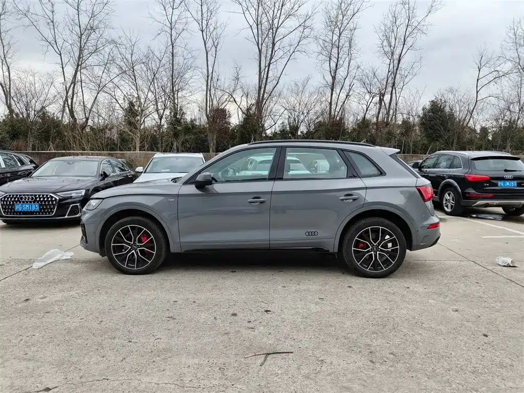 Audi Q5 2025