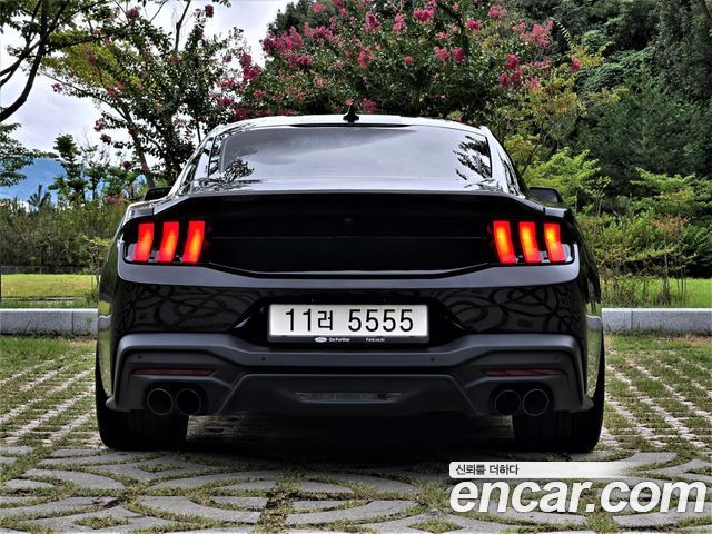 Ford Mustang 2025