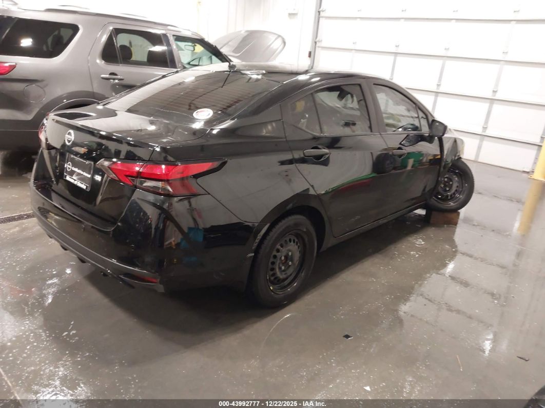 Nissan Versa 2021
