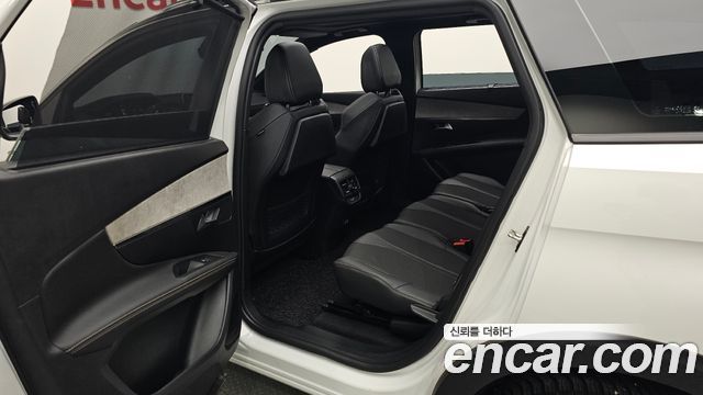 Peugeot 5008 2022