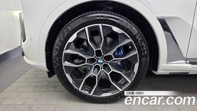 BMW X7 2024