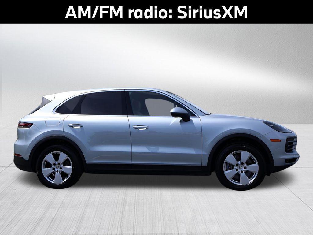 Porsche Cayenne 2021