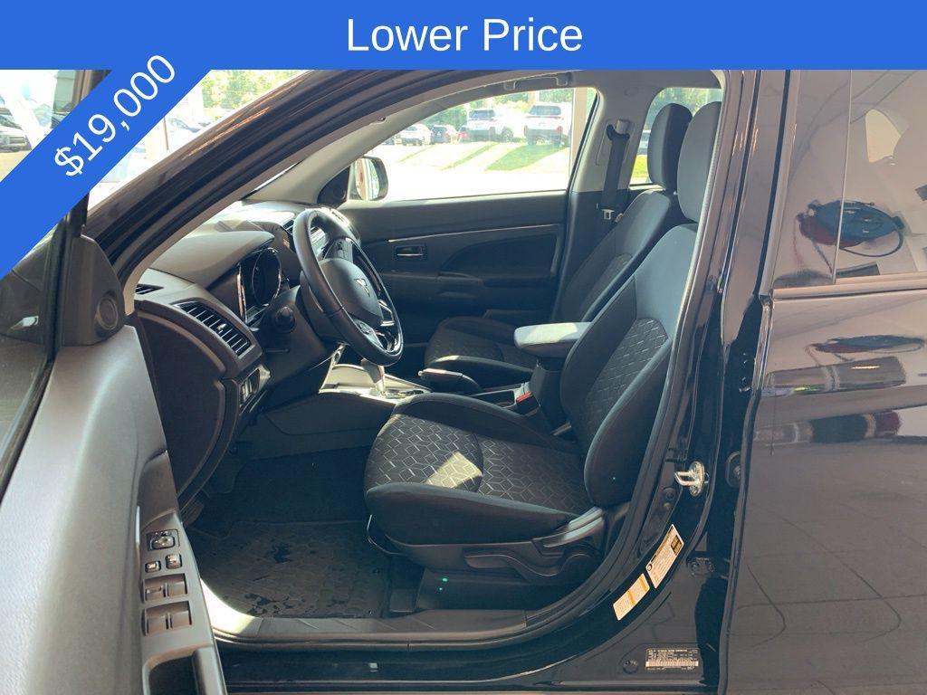 Mitsubishi Outlander Sport 2024
