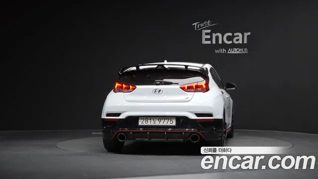 Hyundai Veloster 2021