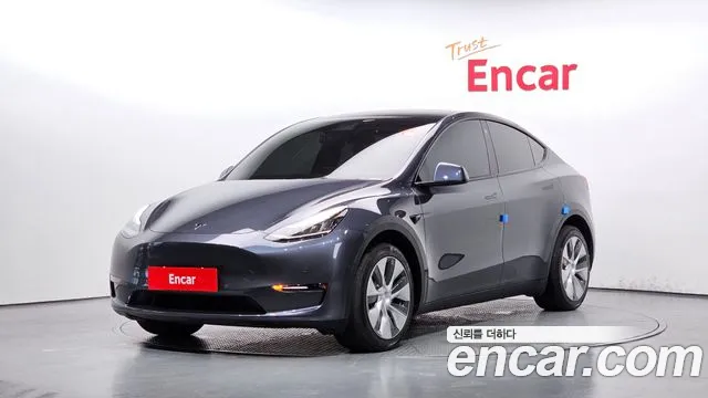 Tesla Model Y 2022