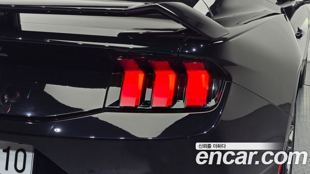 Ford Mustang 2024