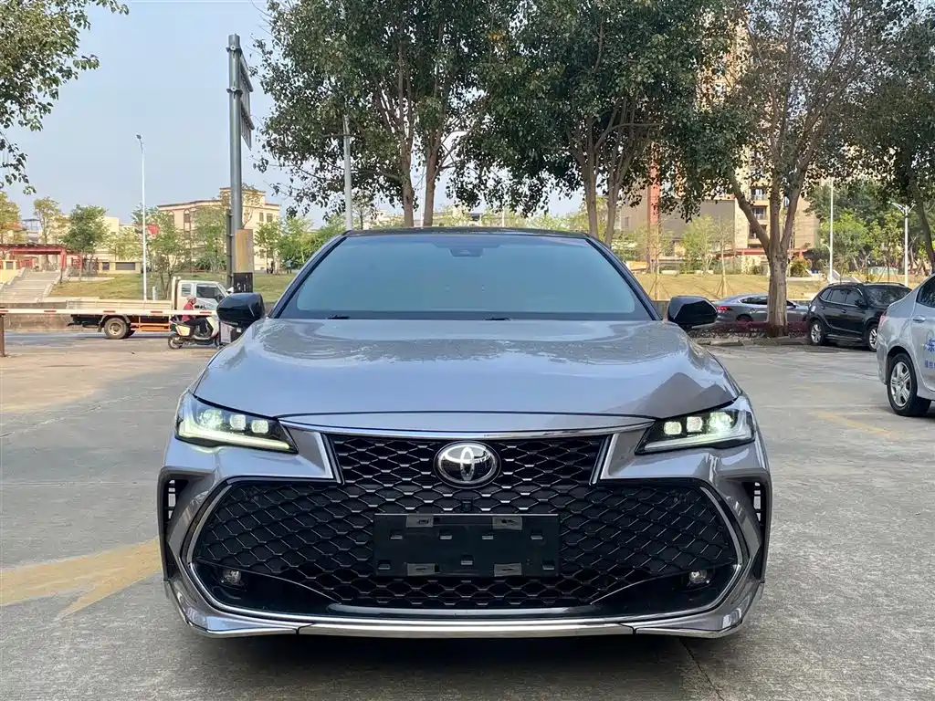 Toyota Avalon 2022