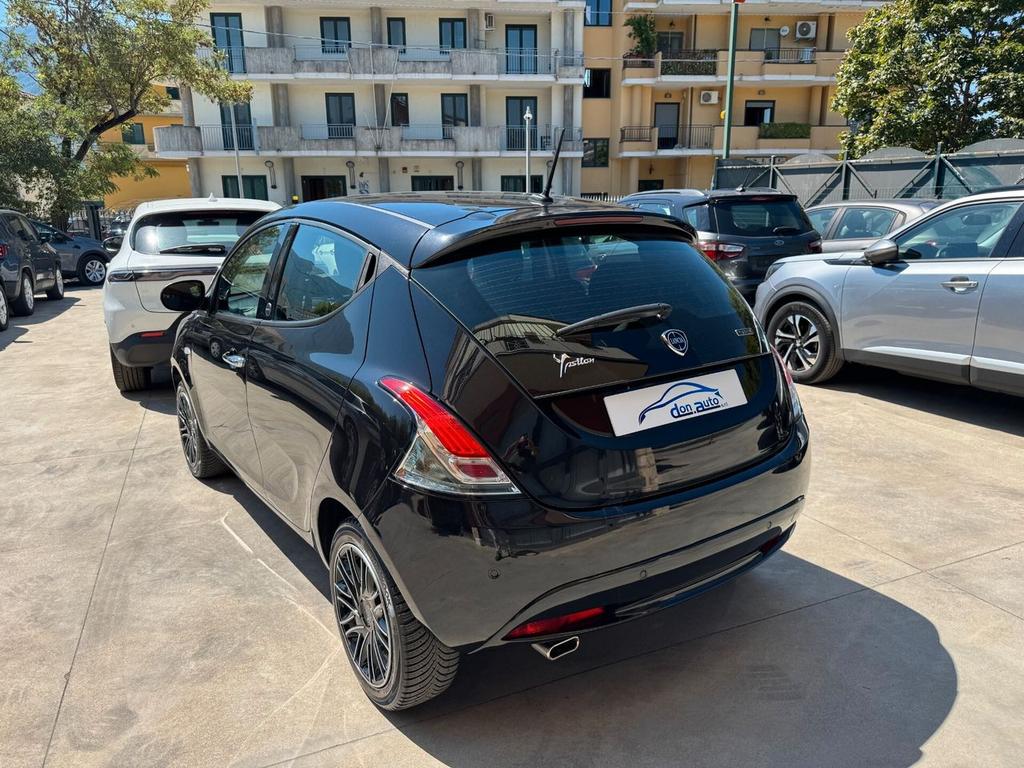 Lancia Ypsilon 2021