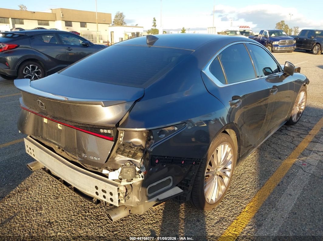 Lexus IS 300 2022