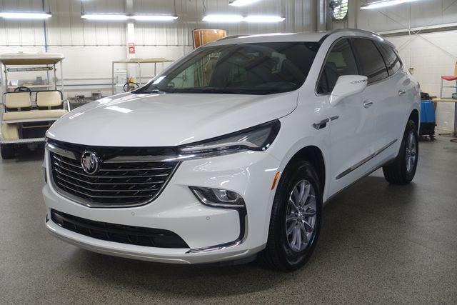 Buick Enclave 2024