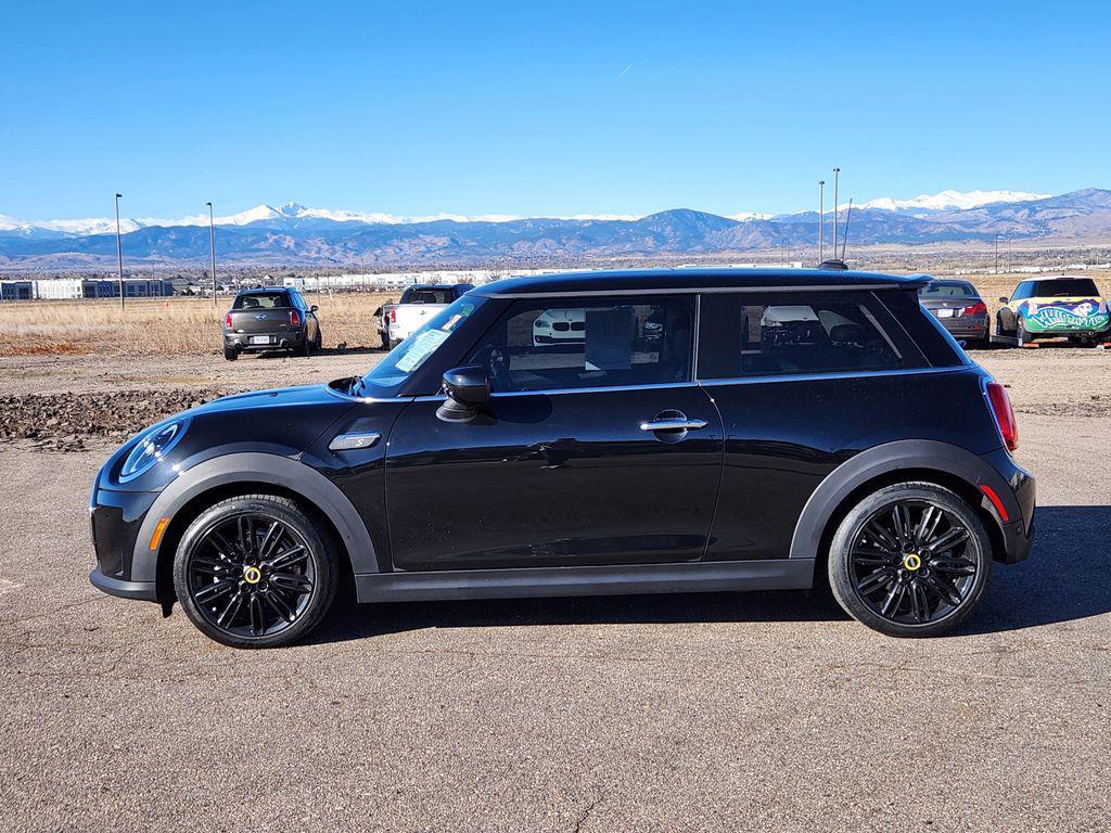 Mini Hardtop 2024