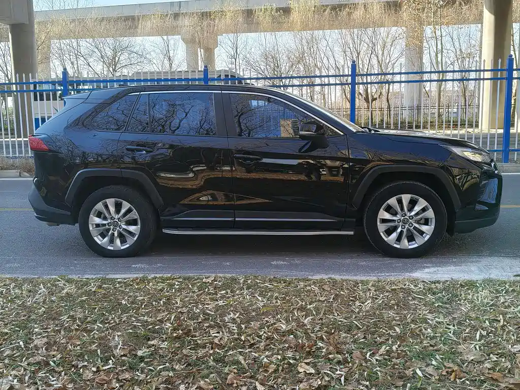 Toyota Wildlander 2022