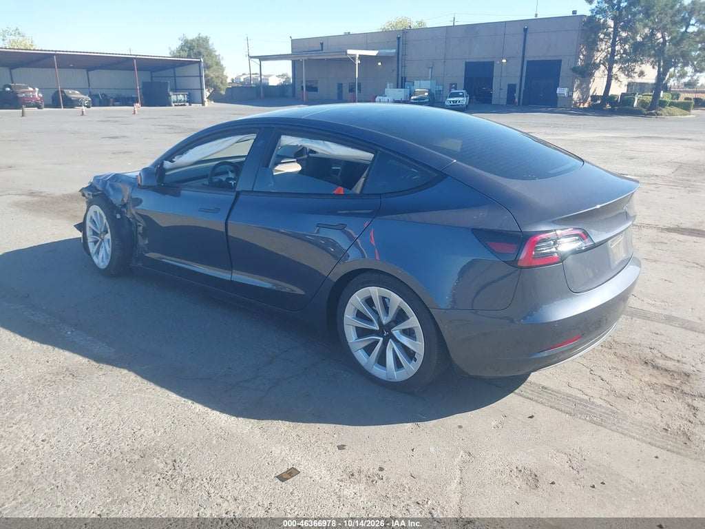 Tesla Model 3 2022