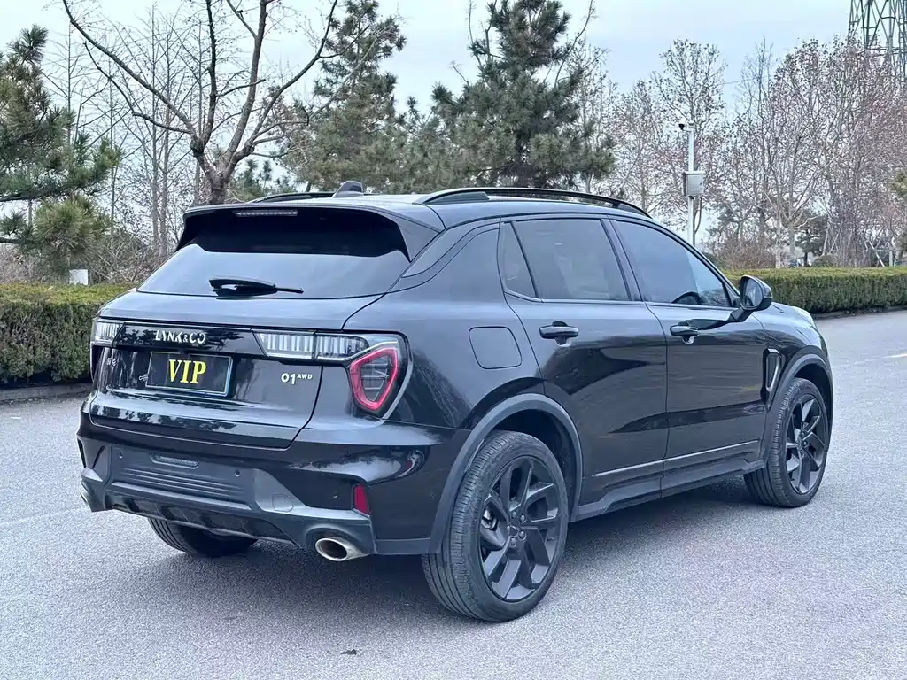 Lynk & Co 01 2022