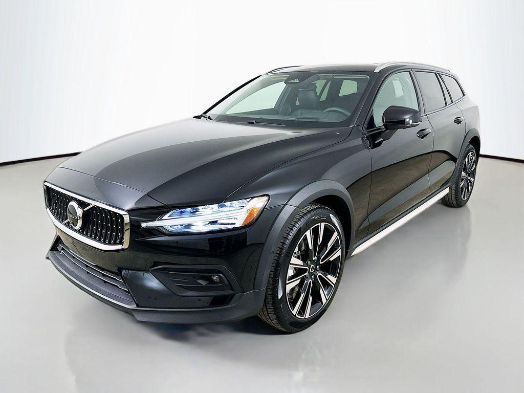 Volvo V60 Cross Country 2026