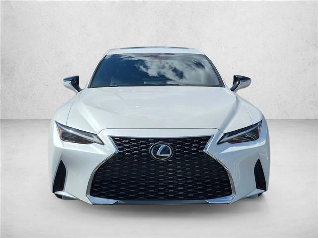 Lexus IS 300 2023