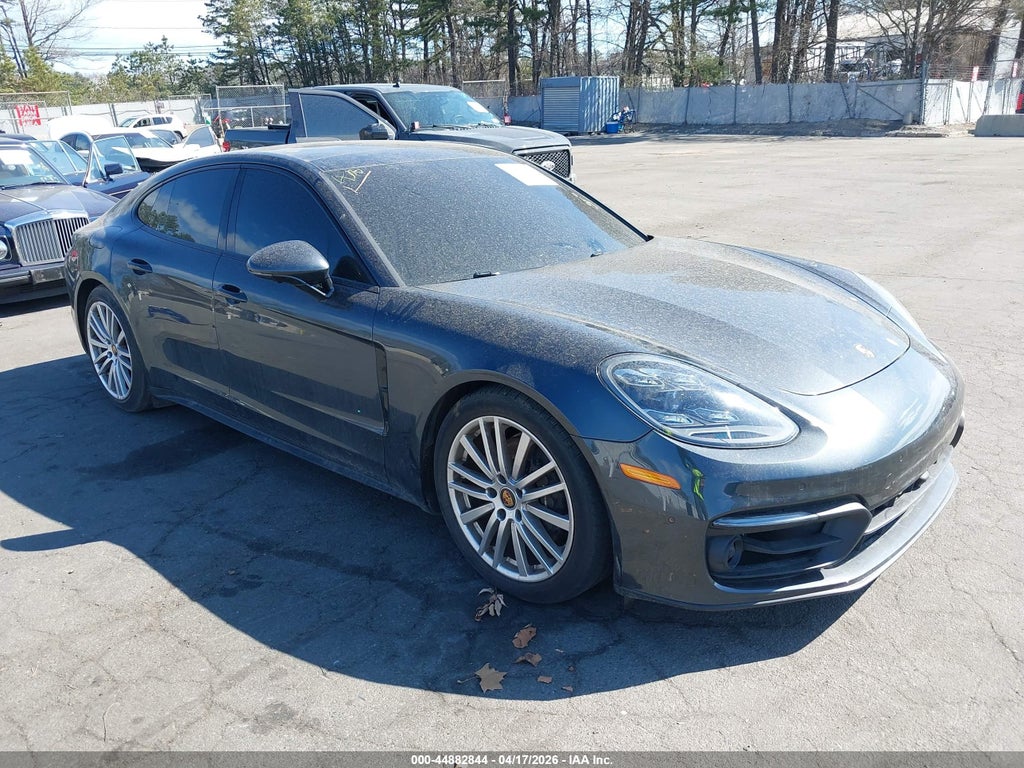 Porsche Panamera 2022