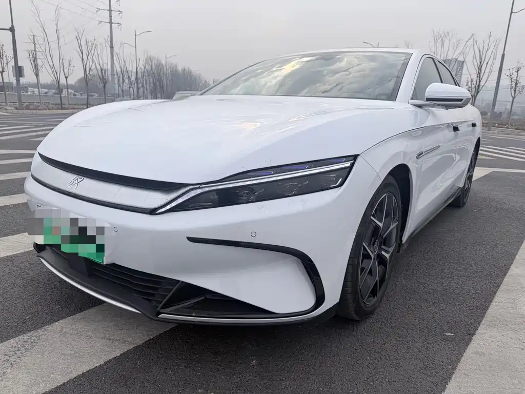 BYD Han 2024