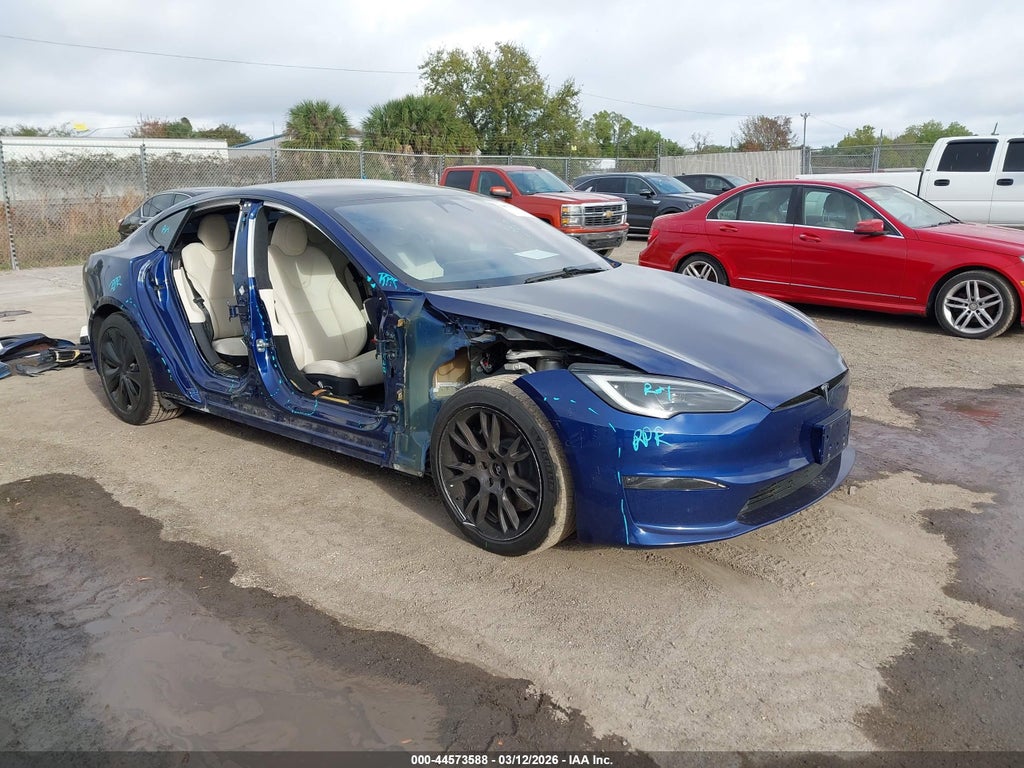 Tesla Model S 2022