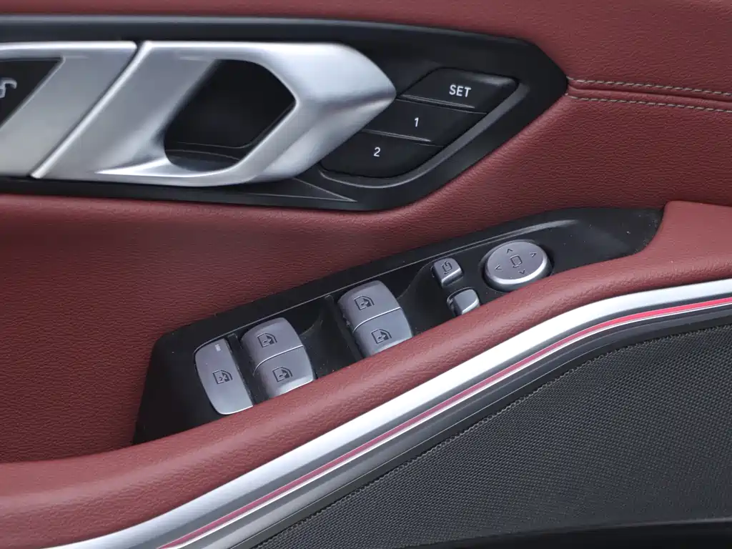 BMW 3 серии 2024