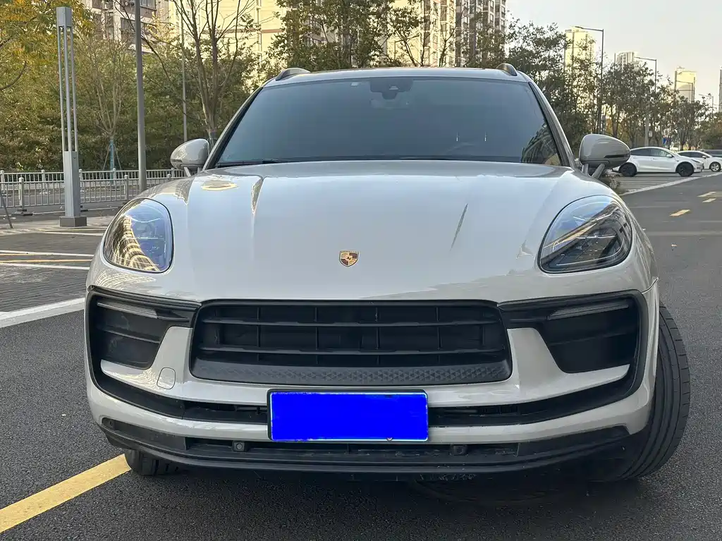 Porsche Macan 2024