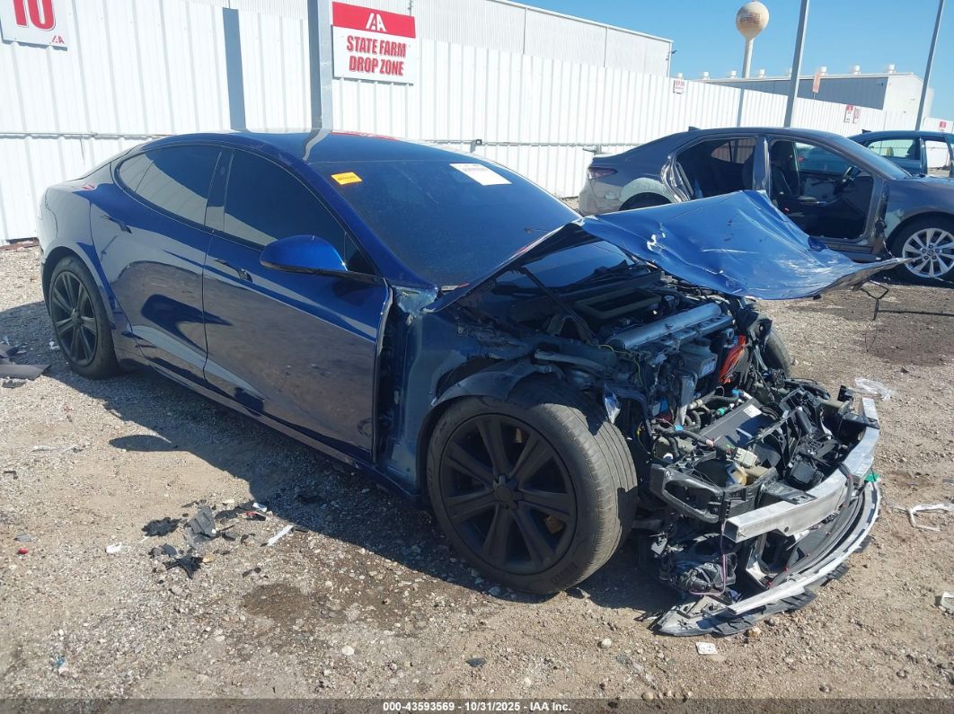 Tesla Model S 2021