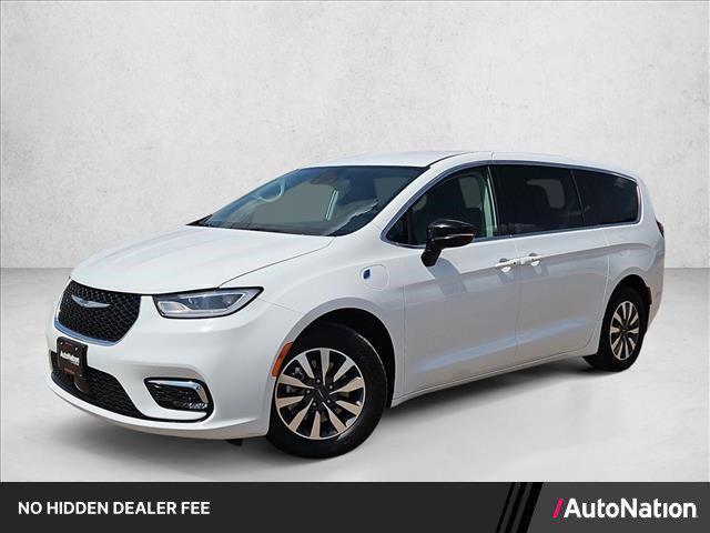 Chrysler Pacifica 2024