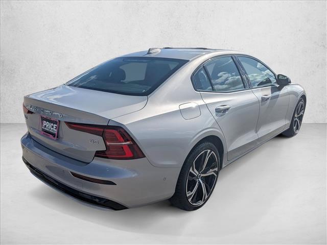 Volvo S60 2024
