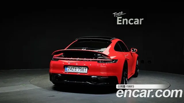 Porsche 911 2024