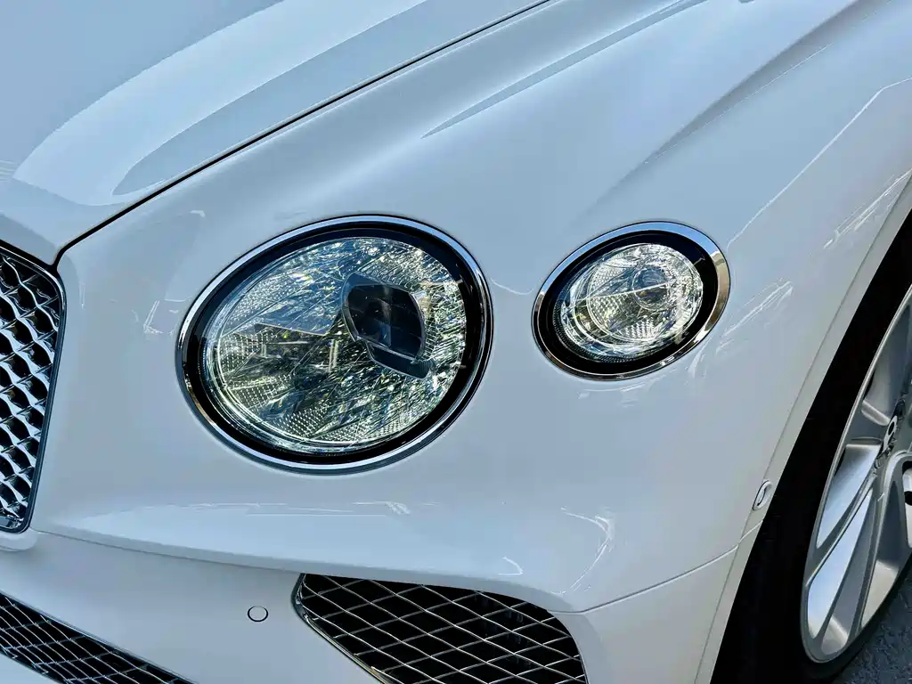 Bentley Continental 2022