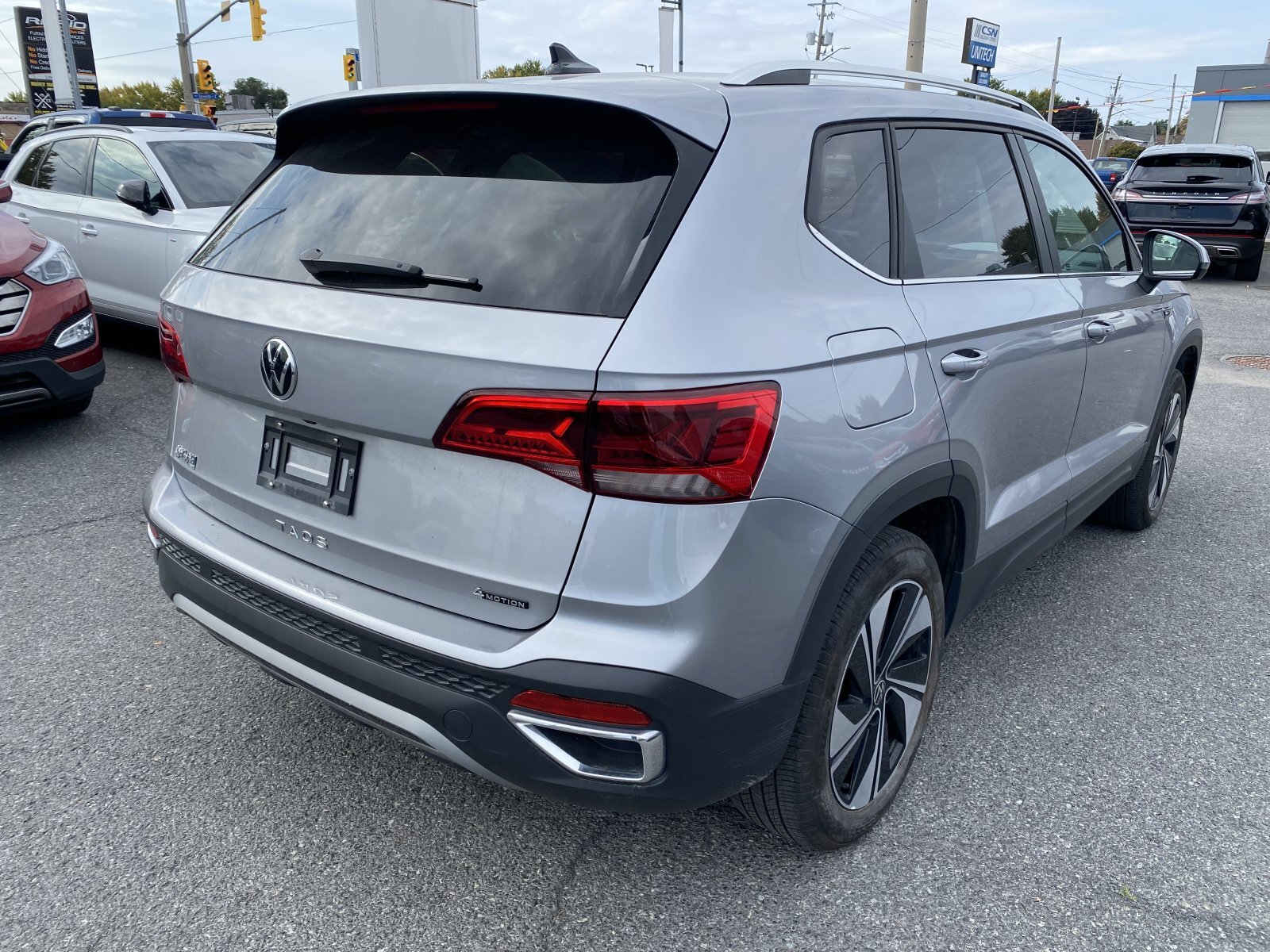 Volkswagen Taos 2024
