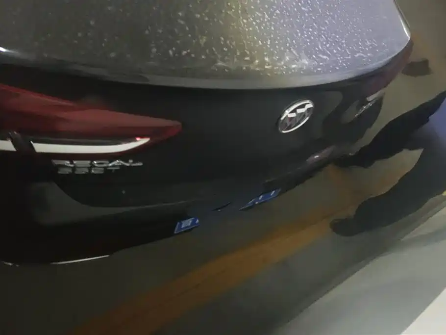 Buick Regal 2021