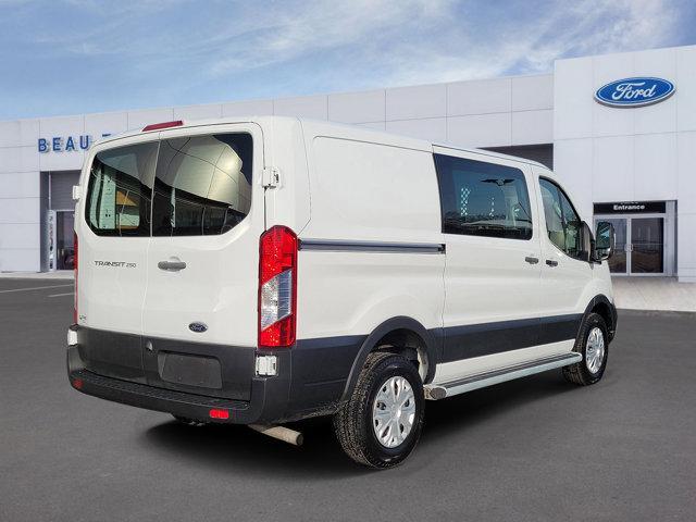 Ford Transit 2024