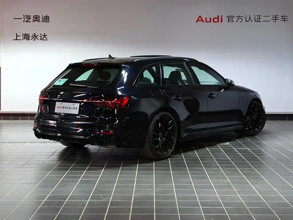 Audi RS 4 2024