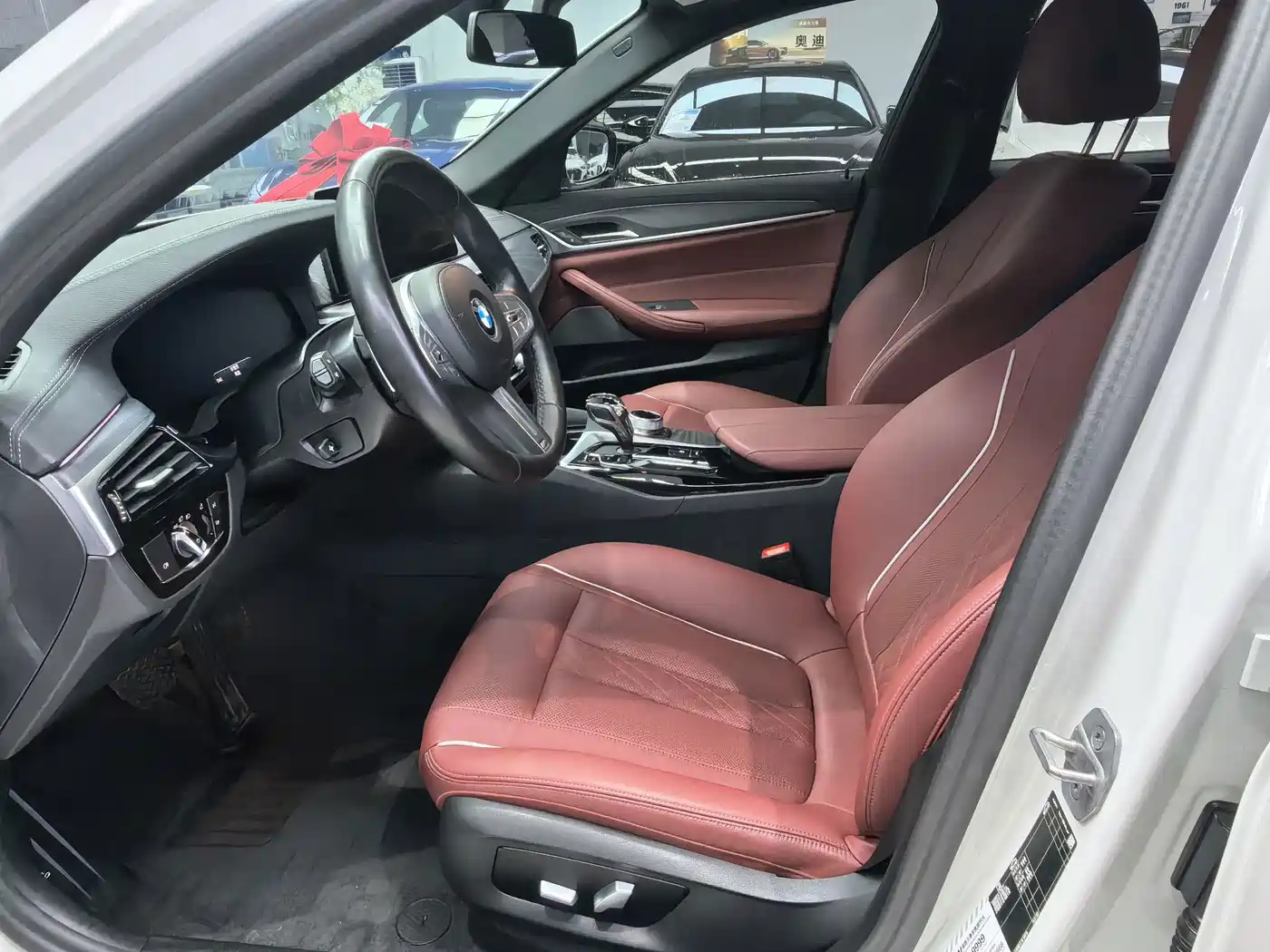 BMW 5 серии 2024