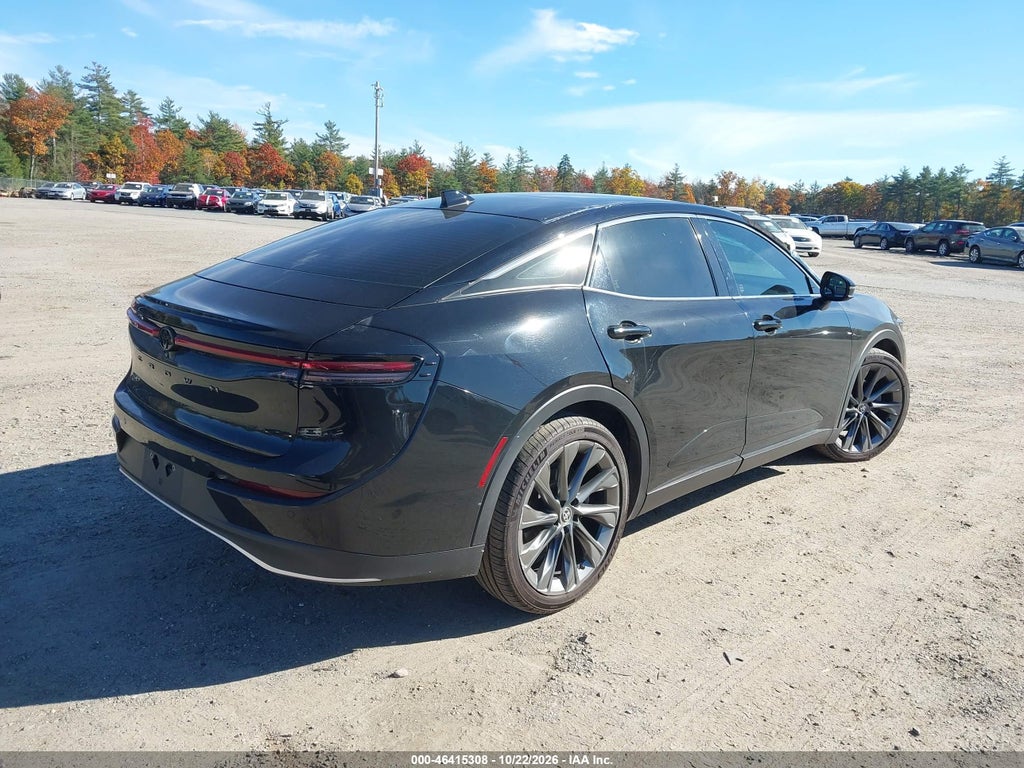 Toyota Crown 2023