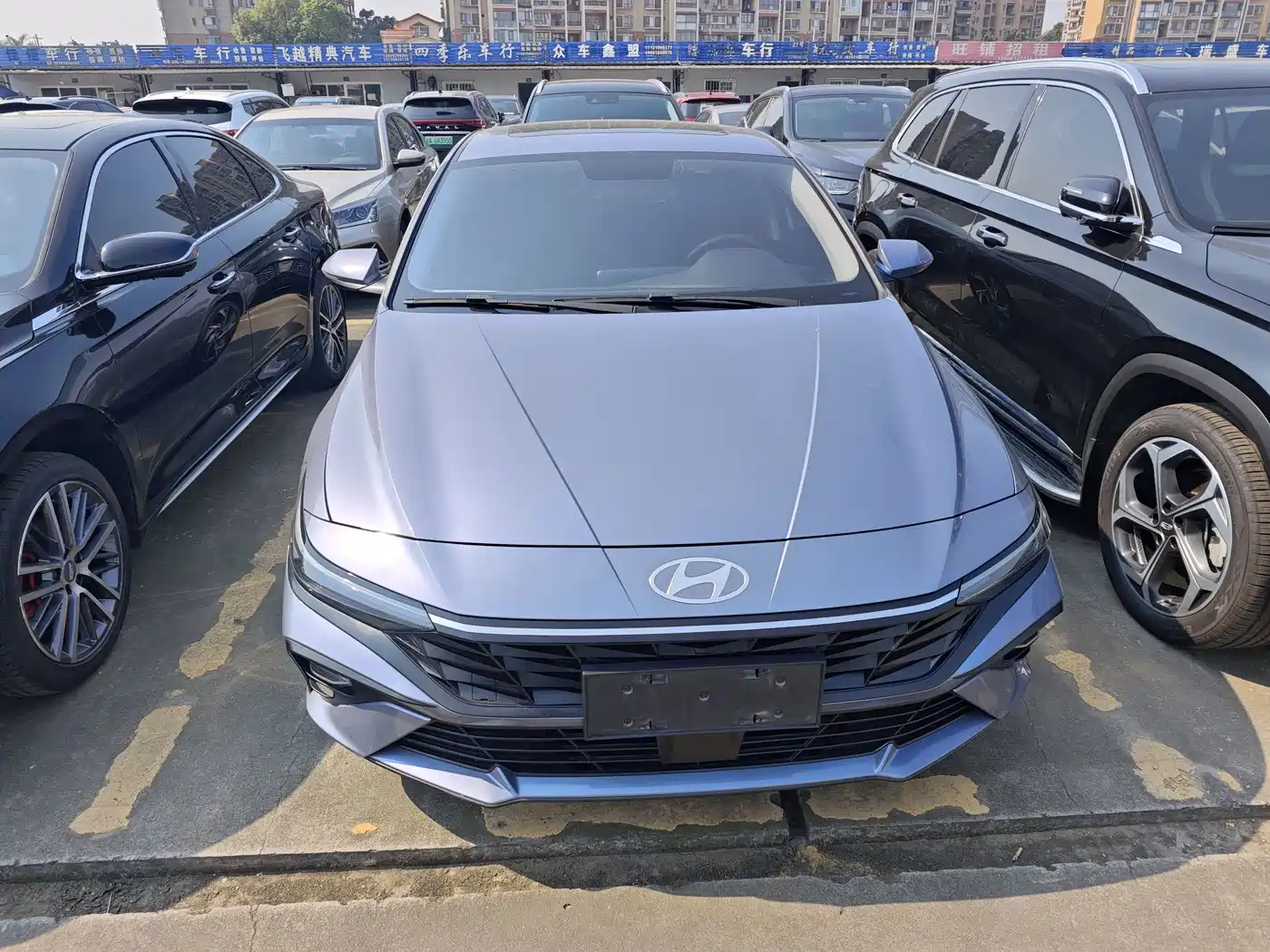 Hyundai Elantra 2024