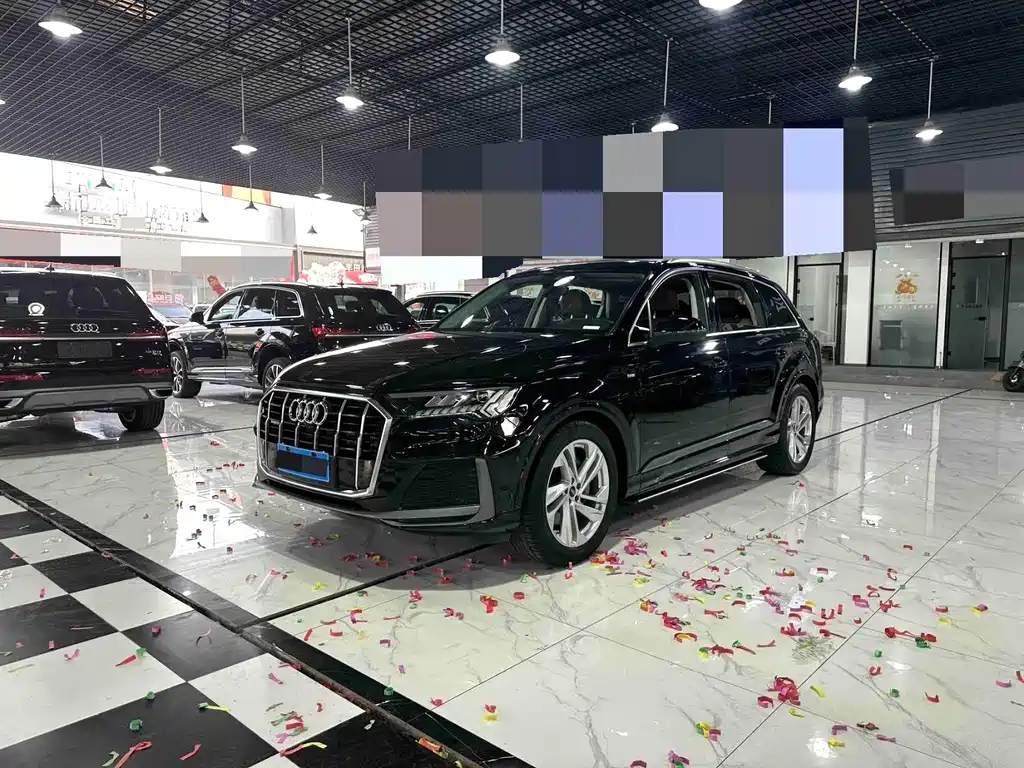 Audi Q7 2021
