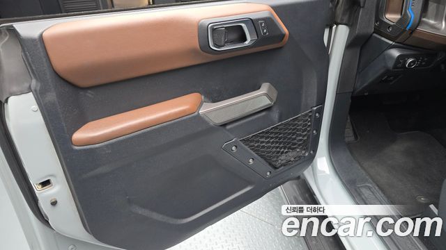 Ford Bronco 2022