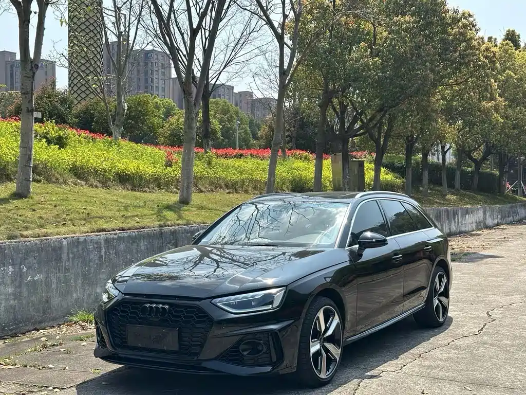 Audi A4 2021