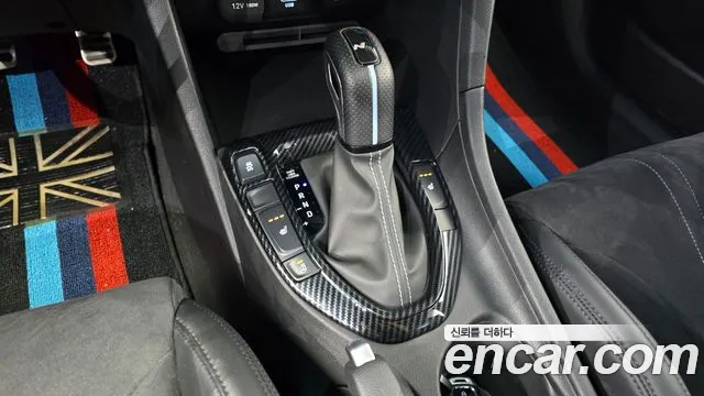 Hyundai Veloster 2020