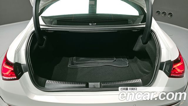 Mercedes-Benz CLA 2022
