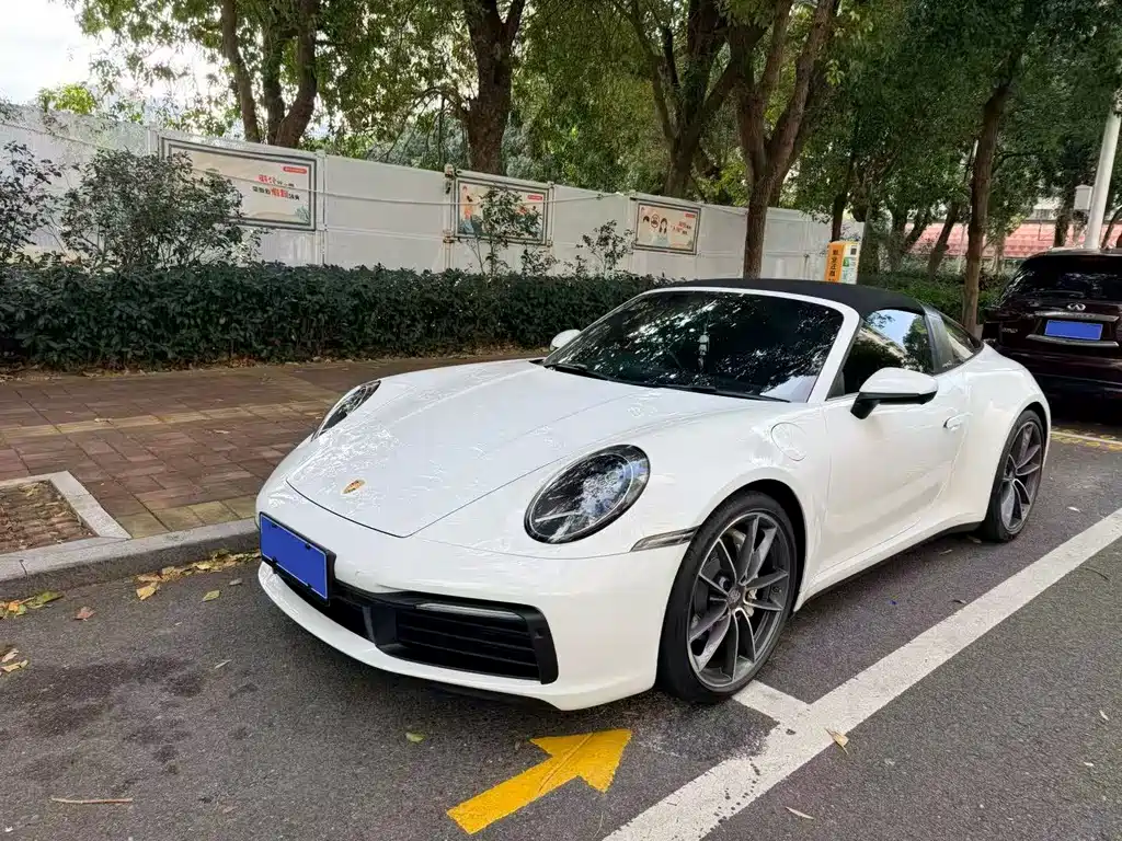 Porsche 911 2022